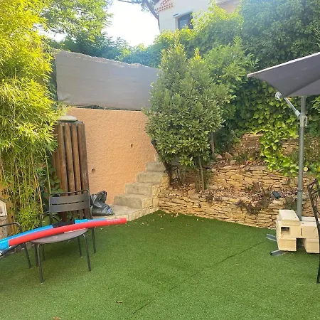 300 M De La Avec Jardin 100m2 شقة سا سيرْ سور مير